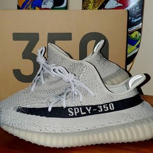 Yeezy 350 V2 Slate